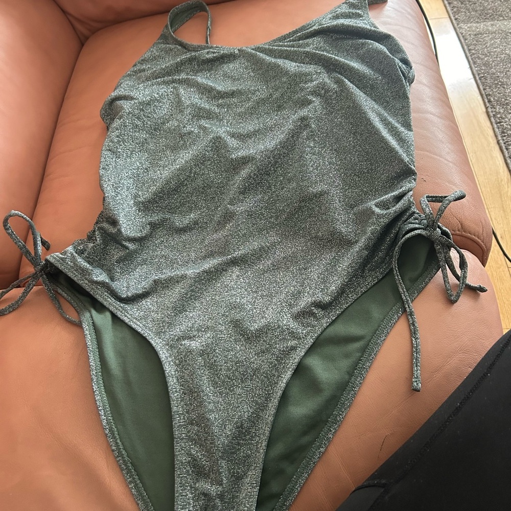 Women’s “silver” swimsuit, XL
